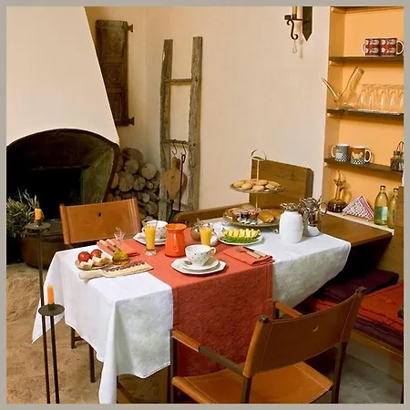 Alodia Country house